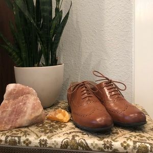 Dapper Clark’s cognac leather brogues / oxfords